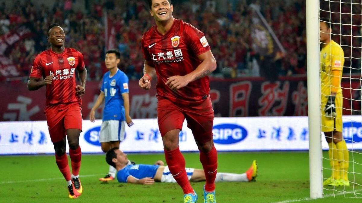 3- المهاجم البرازيلي هالك: من زينيت سانت بيترسبيرغ إلى شنغهاي إس آي بي جي مقابل 55.8 مليون يورو