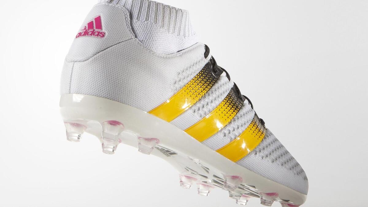 حذاء آديداس آيس 16 برايمنيت (Adidas Ace 16+ Primeknit)