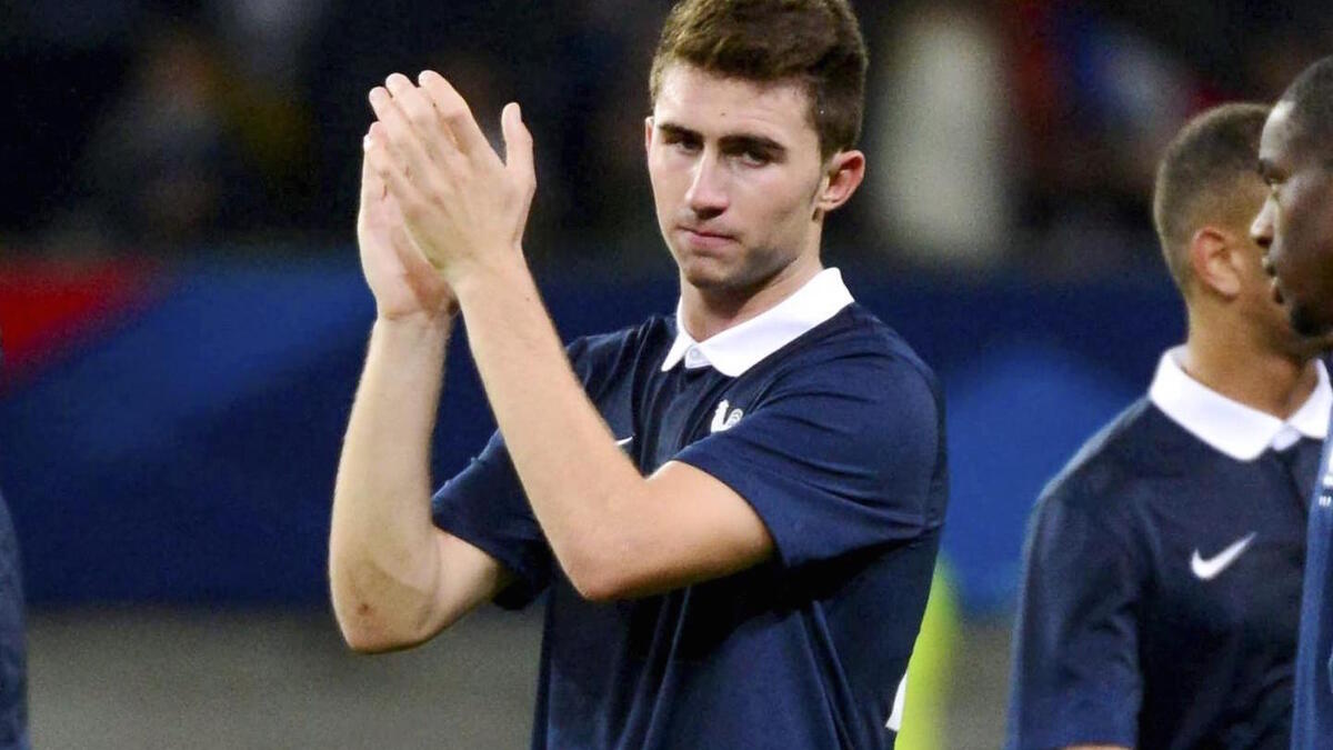 المدافع الفرنسي آيمريك لابورت: عانى نجم أتلتيك بلباو من كسر في الكاحل تعرض له أثناء مشاركته مع منتخب الديوك تحت 21 عاماً بداية الموسم.