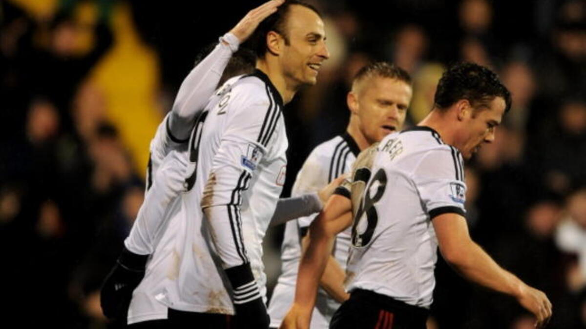 المهاجم البلغاري ديميتار بيرباتوف (فولهام) - الأندية المهتمة: توتنهام.