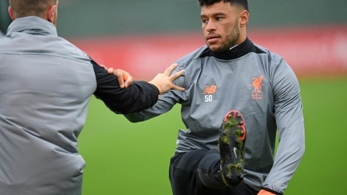 المركز الخامس: الإنجليزي أليكس أوكسلايد تشايمبرلين لاعب وسط ليفربول (25 عاماً): وقد ارتفعت قيمته السوقية الحقيقية من 27 إلى 58.7 مليون يورو، بزيادة قدرها 31.7 مليون يورو.