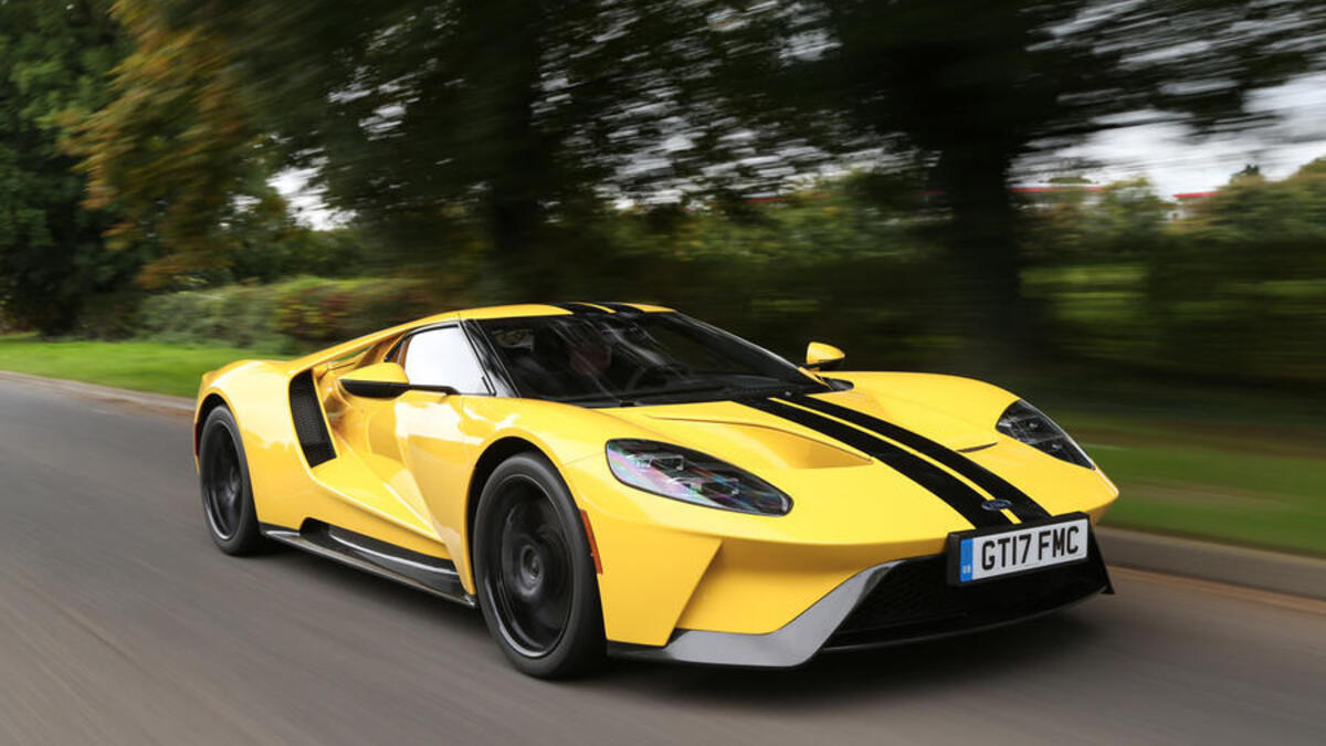 3- فورد جي تي (Ford GT)