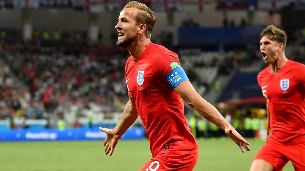 المهاجم الإنجليزي هاري كاين (توتنهام)