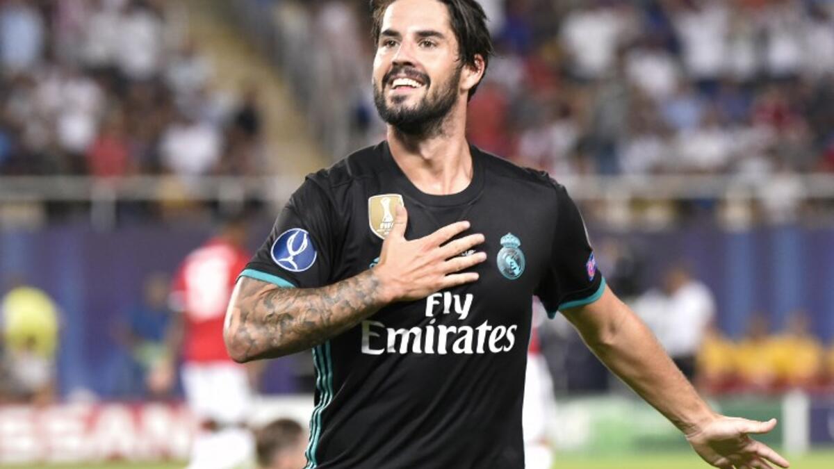 مساعدة إيسكو: صحيحٌ أن نجم الوسط يقدم مستوى طيباً الموسم الحالي، لكنه يتحمل في الكثير من الأوقات أعباء أكبر، وقد لا ينجح في تقديم الإفادة ذاتها دائماً، خاصة حين تغيب الروح عن بقية زملائه، وفي حال تكاتف الجميع معه فإن ريال قادر على تجاوز الصعاب.