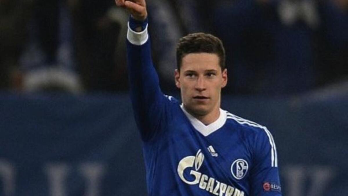 لاعب الوسط الألماني جوليان دراكسلر (شالكه) - الأندية المهتمة: آرسنال.