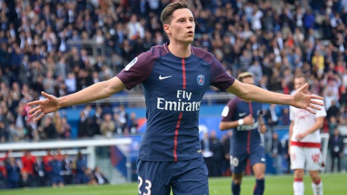 المركز الحادي عشر: الجناح الألماني يوليان دراكسلر (باريس سان جيرمان) ويتقاضى 600 ألف يورو شهرياً.