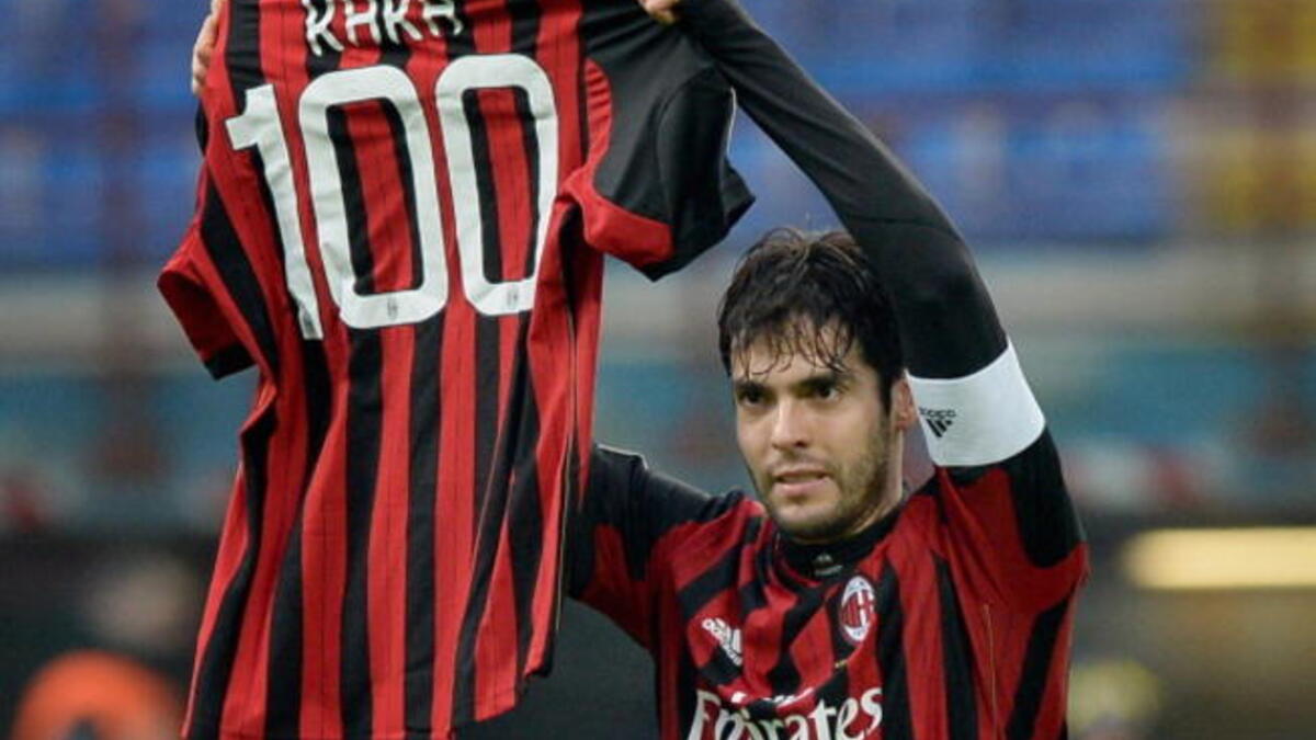 5- صانع الألعاب البرازيلي ريكاردو كاكا (ميلان): 82 مليون يورو.