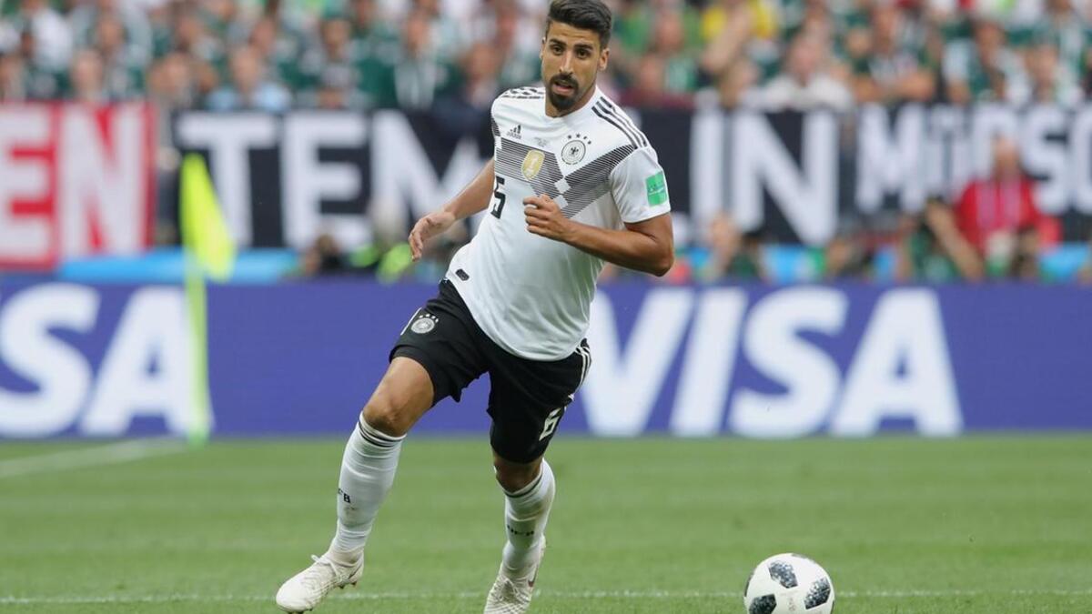 لاعب الوسط الألماني سامي خضيرة: قد يكون أسوأ لاعبي المانشافت في البطولة، تسبب مستواه السيء بشكلٍ مباشر في الخسارة أمام المكسيك، كما تم الاعتماد عليه مرة ثانية أمام كوريا الجنوبية ليظهر بشكلٍ أسوأ ويرافق المانشافت خارج البطولة.