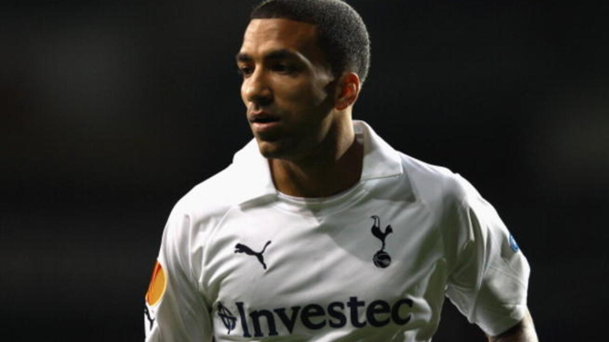 3- الجناح الإنجليزي آرون لينون (توتنهام هوتسبير): 33.8 كلم/الساعة