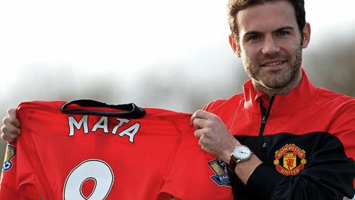 لاعب الوسط الإسباني خوان ماتا (مانشستر يونايتد): 47.1 مليون يورو.