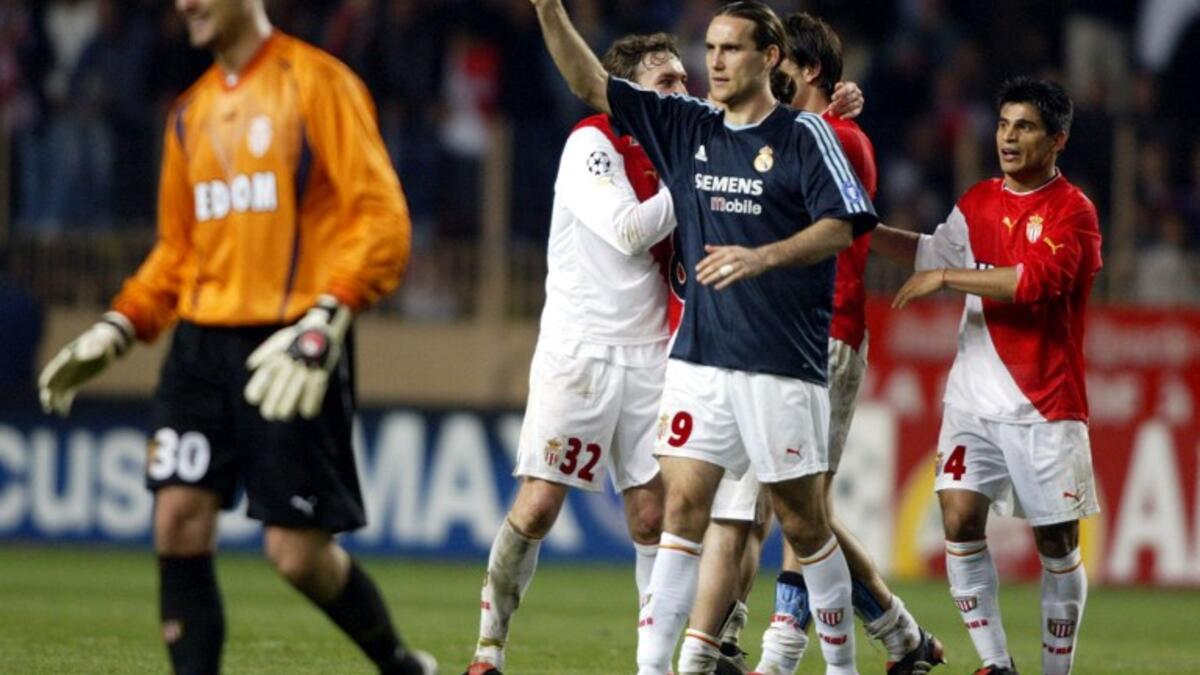 موناكو 3-1 ريال مدريد (إياب ربع نهائي موسم 2003-2004): حقق الملكي فوزاً مقنعاً بنتيجة 4-2 على أرضه ذهاباً، إلا أن المواجهة التي شهدها ملعب لويس الثاني عرفت تفوق لودوفيك جيولي وفيرناندو مورينتيس اللذين قادا فريق الإمارة لقلب التأخر وحسم التأهل لنصف النهائي.