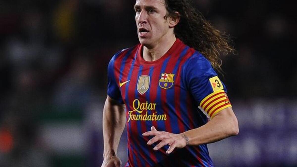 المدافع الإسباني كارليس بويول، فاز بكأس العالم 2010 وبكأس أوروبا 2008 و 2012، ونال لقب دوري أبطال أوروبا 3 مرات.