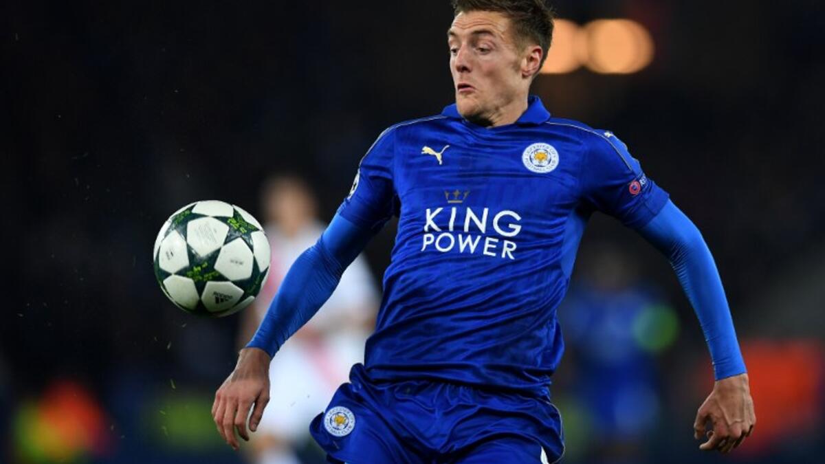 المركز الثامن: المهاجم الإنجليزي جايمي فاردي (ليستر سيتي) وجمع 11 نقطة.