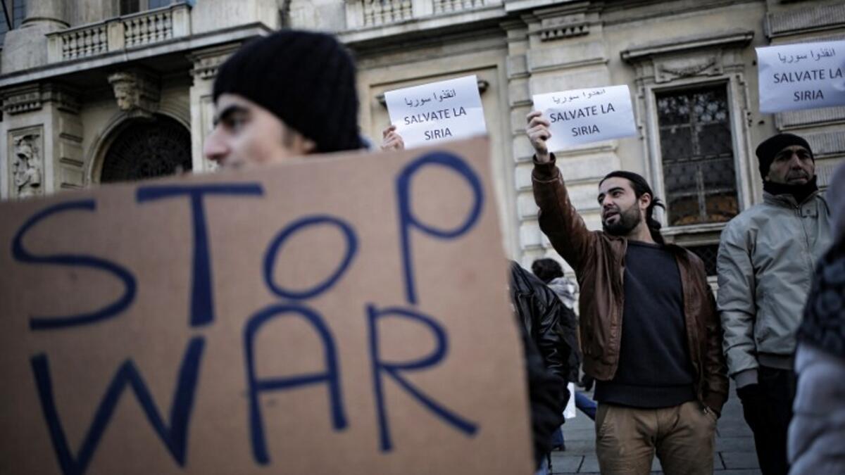 In Syria’s Aleppo, several churches have been damaged after months of fighting, including exchanges of rocket fire and shelling. After five years of civil war, many Syrians will spend Christmas as refugees, far away from home. In a recent letter, the Vatican itself called for unifying efforts to “end the war in Syria and restore peace”.