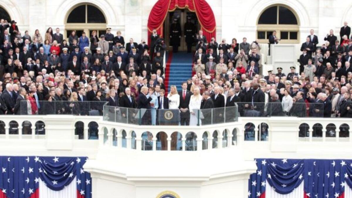 في 20 يناير/ كانون الثاني، أدى ترامب اليمين الدستورية رئيسًا لأمريكا ليصبح الرئيس الـ 45 للولايات المتحدة، آخر العام أعلن القدس المحتلة عاصمة للعدو الإسرائيلي