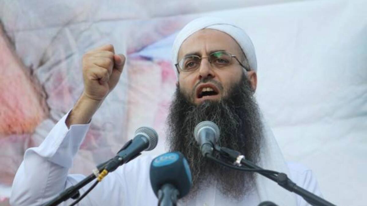 أحمد الأسير الحُسيني (مواليد 13 أكتوبر 1968) شيخ سني لبناني ذو نزعة سلفية، عُرف عام 2011 بدعمه للثورة السورية، وفي عام 2012 باعتصامه الذي شلّ مدينة صيدا لأسابيع من أجل نزع سلاح حزب الله. وُلد الأسير في صيدا بلبنان.