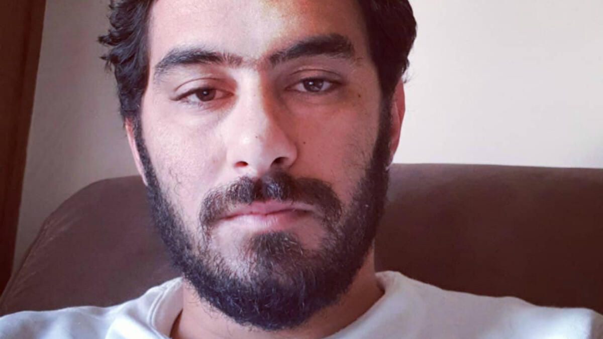 Alaa El Sheikh or as many people know him El Mowaten El Masry is a senior copywriter by day and a stand