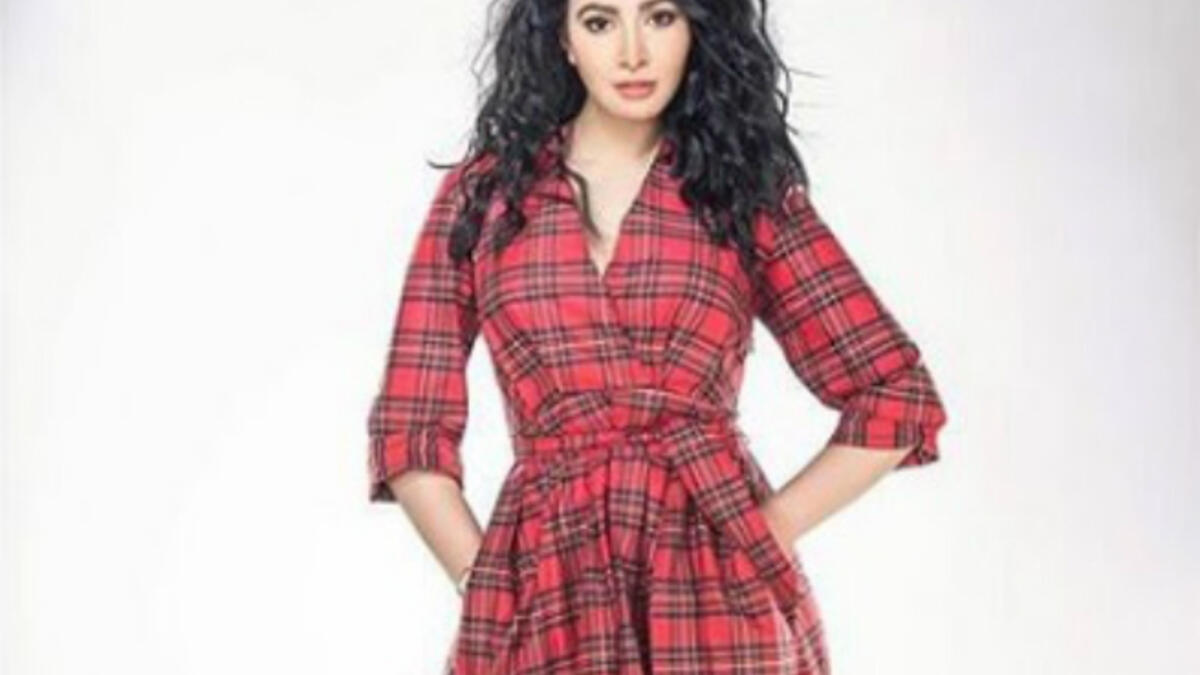The Egyptian actress sported two casual looks in the photos that were taken by Photographer Mahmoud
