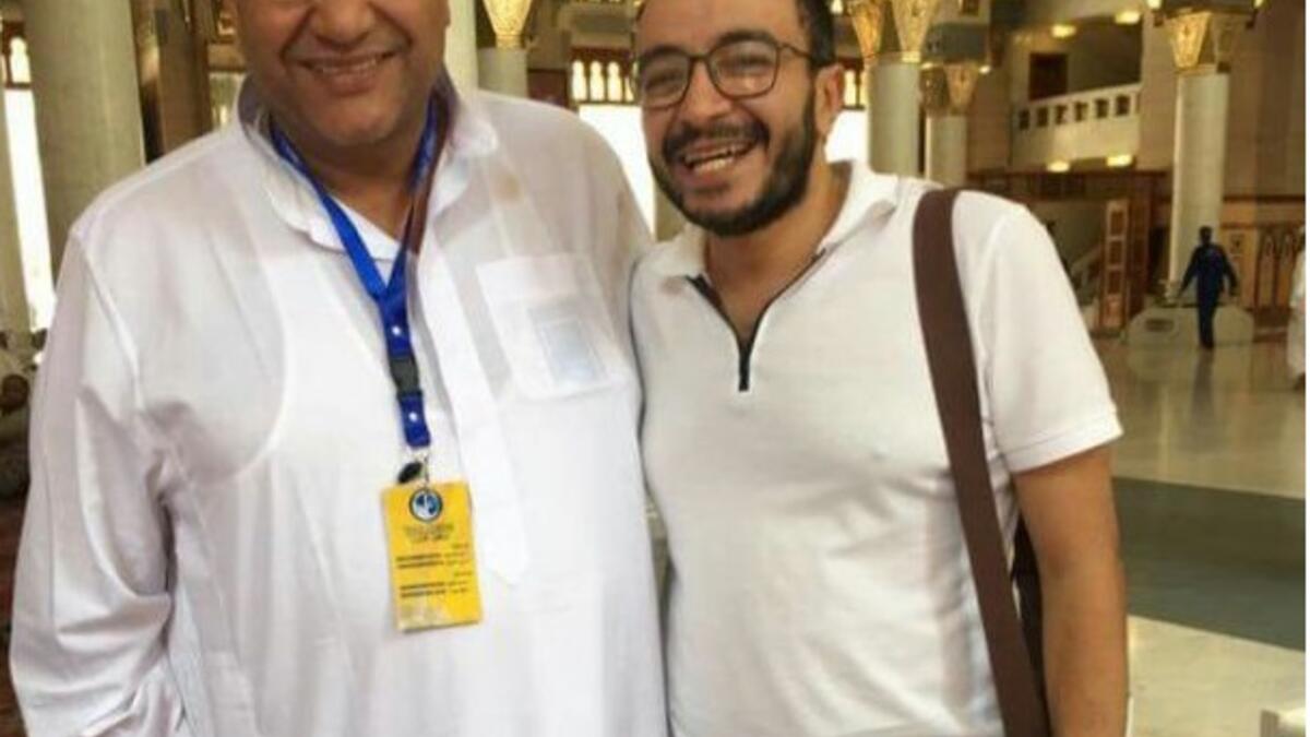 ومن بين النجوم الذين سافروا إلى الأراضي المقدسة الفنان بيومي فؤاد، والذي قرر إرجاء تصوير أكثر من عمل لحين الانتهاء من مناسك الحج.