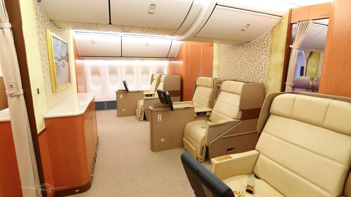 Inside Boeing 747-8i. (CONTROLLER.COM)