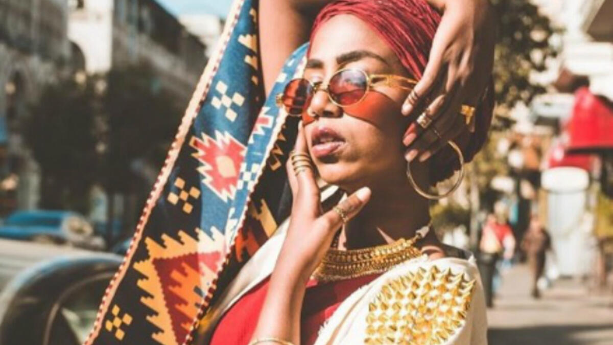 This is how she randomly street-styles and the pieces that she’s wearing are not solely for hijabis. It’s just smart mixing and