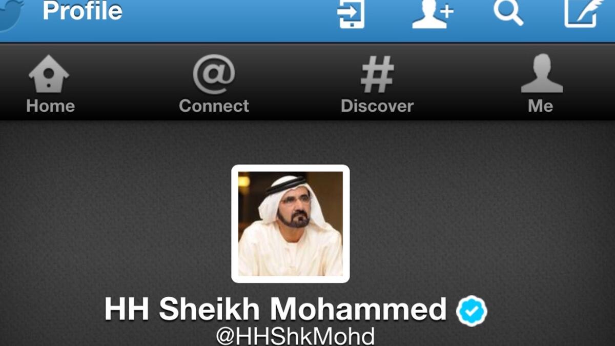 واللافت في الحكومة الجديدة، أن محمد بن راشد، رئيس الوزراء، أعلن عن تشكيلها عبر حسابه الشخصي على موقع التواصل الاجتماعي "تويتر"، قبل أن تعلن عنها الوكالة الرسمية.