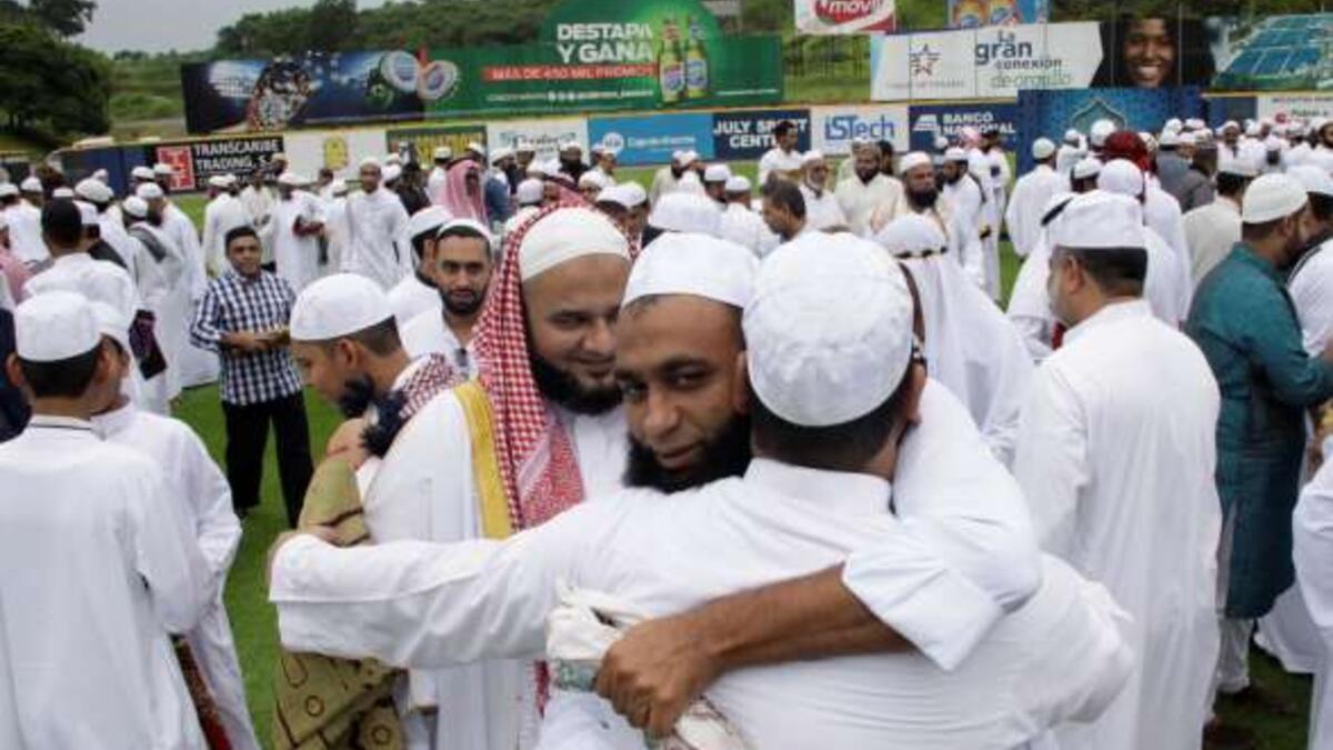 مسلموا باناما يتبادلون التهاني بمناسبة عيد الفطر