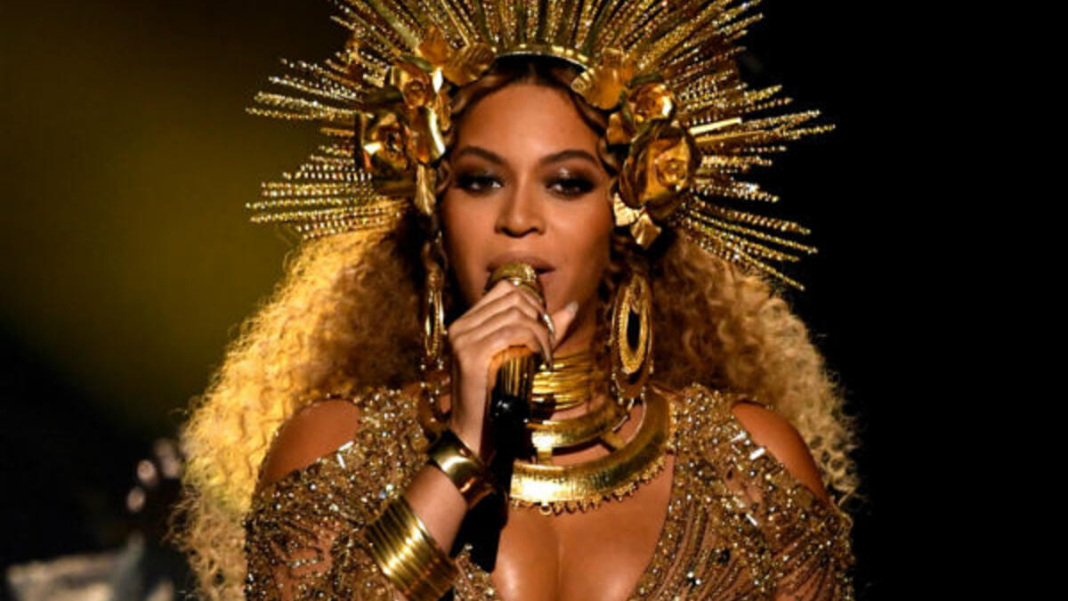 المغنية والممثلة الأمريكية "بيونسيه" – 115 مليون متابع – 700 ألف دولار أمريكي عن كل منشور دعائي.