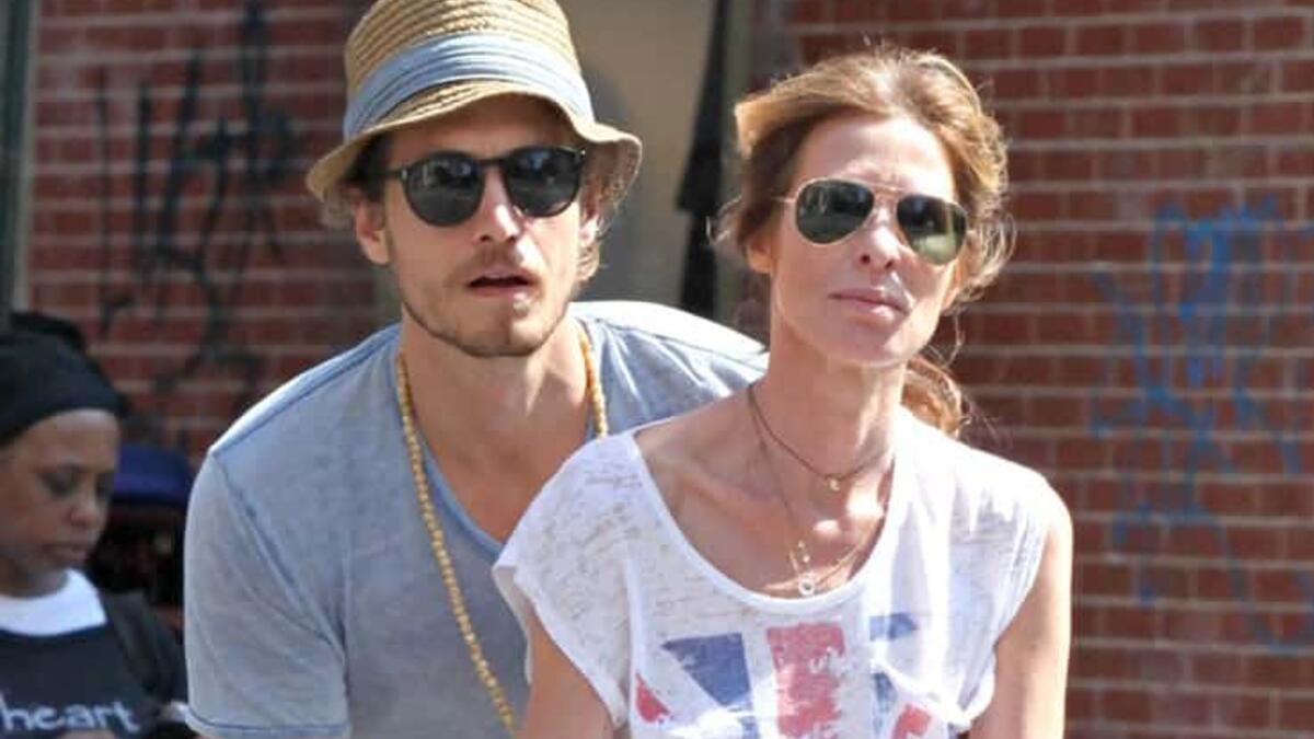 كارول رادزيويل وآدم كينورثي