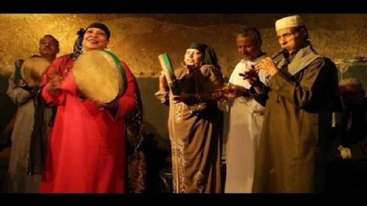 الليلة الكبيرة: تدور قصة الفيلم حول شقيقين يخرجا معا في رحلة للبحث عن والدهما، تأليف أحمد عبد الله وإخراج سامح عبد العزيز وبطولة جماعية لعدد من النجوم منهم : نيللي كريم، زينة، صفية العمري، محمود الجندي، ياسر جلال، سميحة أيوب، وائل نور.