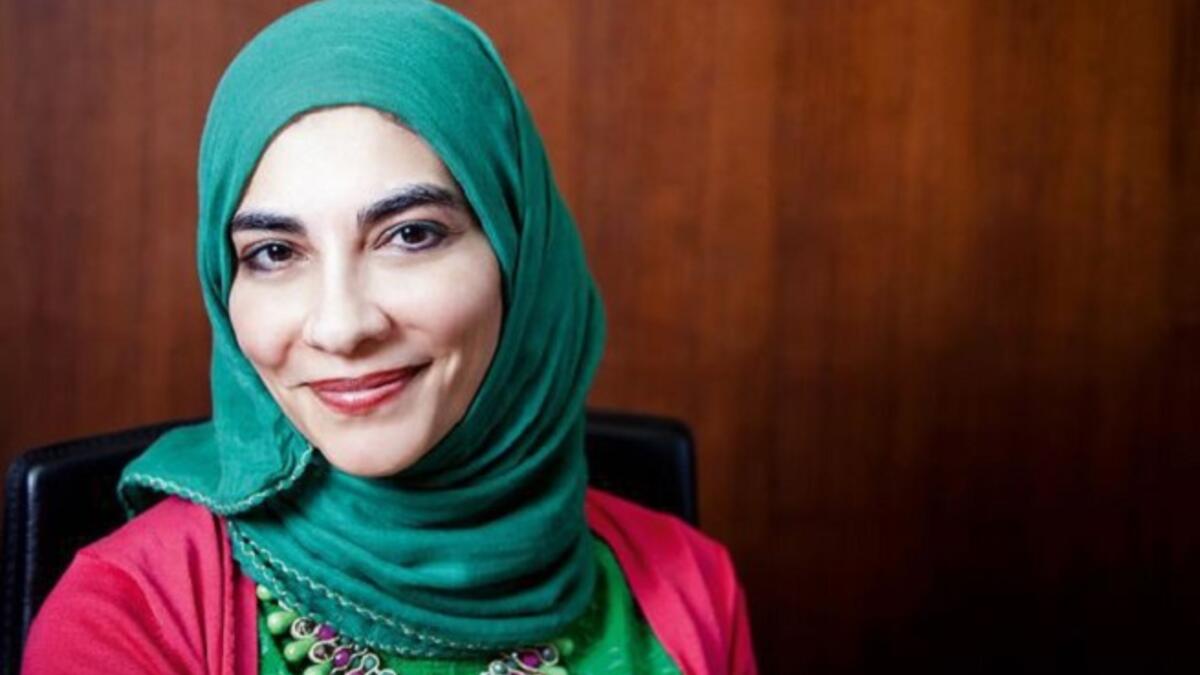 د. حياة سندي هي باحثة ومخترعة سعودية، وأول امرأة سعودية تحصل على درجة الدكتوراة في التقنية الحيوية عن “أدوات القياس الكهرومغناطيسية والصوتية”، قامت باختراع مجسٍ للموجات الصوتية والكهرومغناطيسية، والذي يمكنه تحديد الدواء المطلوب لجسم الإنسان.