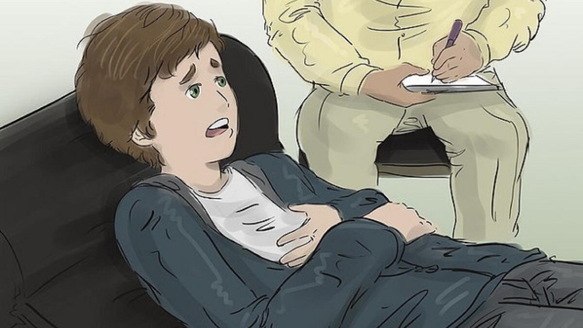 لا تؤثر على سعادة الزواج فيما بعد. فلا مبرّر للخوف. إلا أنّها خروج عن الهدف من الجنس. فهي ممارسة خيالية تهدف للإثارة فقط، ولا تعبّر عن واقع العلاقة الجنسية بين اثنين. والنزوع إلى الإفراط في العادة، يدفع الإنسان أن يعيش بعيداً عن الواقع فترة أطول.