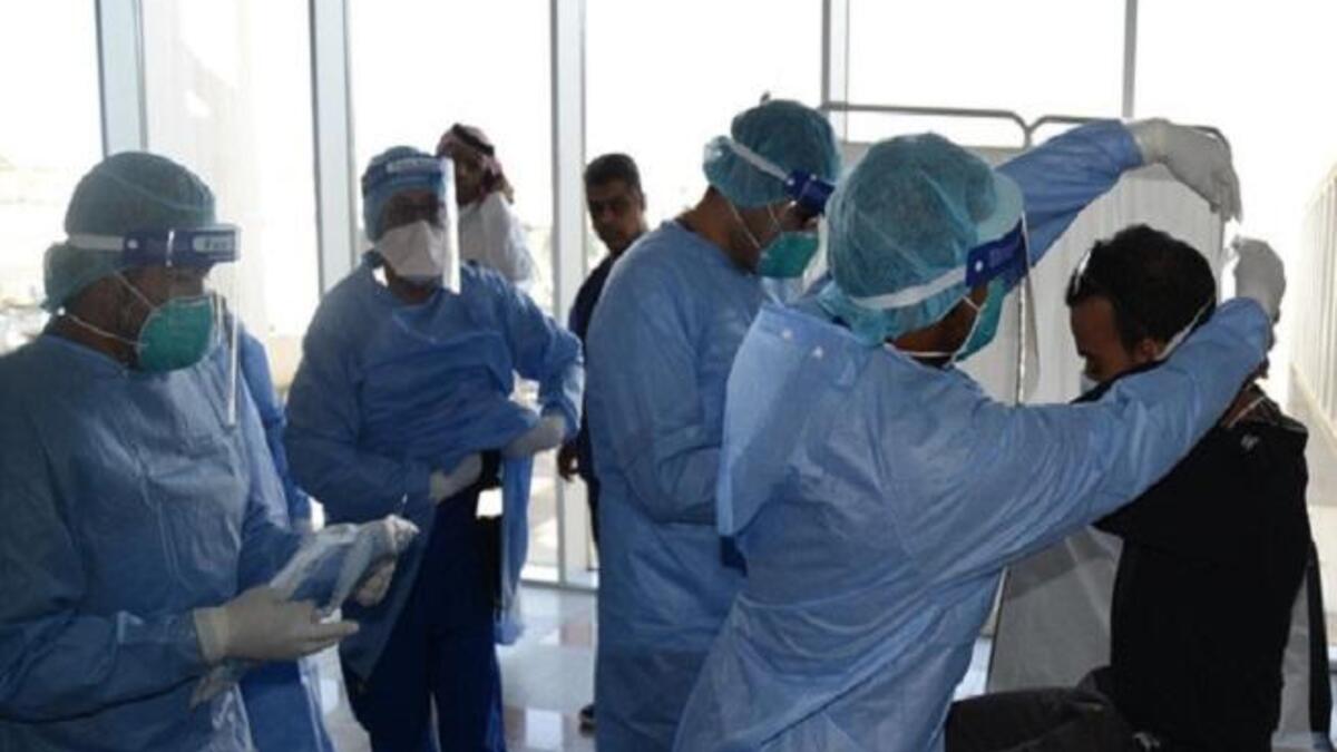 اخر 4 اشهر من العام سنسمع باوبئة اكبر من التي سمعناها بالعام 2014، هذه الأوبئة تخرج عن السيطرة، والشيء الجيد أننا سنقول وداعاً للسرطان والسكري.