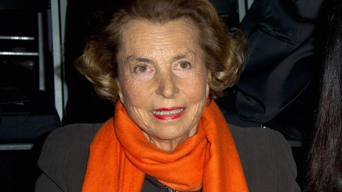 ليليان بيتنكورت: هي سيدة أعمال فرنسية، وهي المساهم الرئيس في شركة لوريال للمواد التجميلية، قيمة ثروتها 36.1 مليار دولار أمريكي.