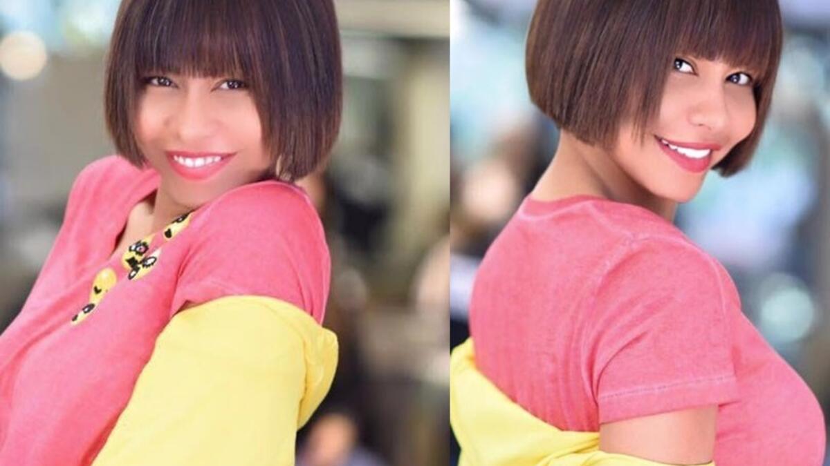 فاجأت الفنانة شيرين عبدالوهاب جمهورها بمجموعة من الصور الجديدة لها، والتي ظهرت فيها بلوك جديد. شيرين عبدالوهاب خضعت لجلسة تصوير جديدة، وقصت شعرها، وغيرته للون البني، وارتدت ملابس كاجوال، ونشرت الصور على صفحتها عبر موقع «فيس بوك»، وعلقت قائلة: «شيرين الجديدة».