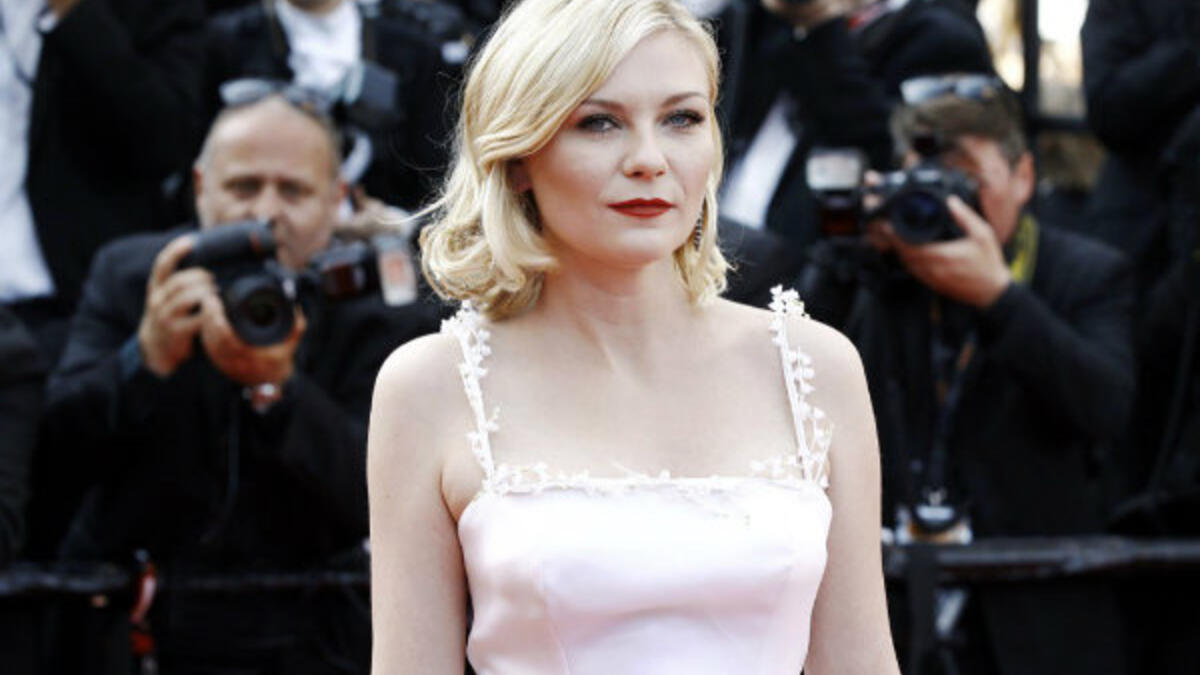 كريستين دانست: تم تسريب صور دانست عارية تمامًا، وذلك في عام 2014 الذي شهد أكبر عملية تسريب صور على الإنترنت لعدد كبير من نجمات هوليوود.