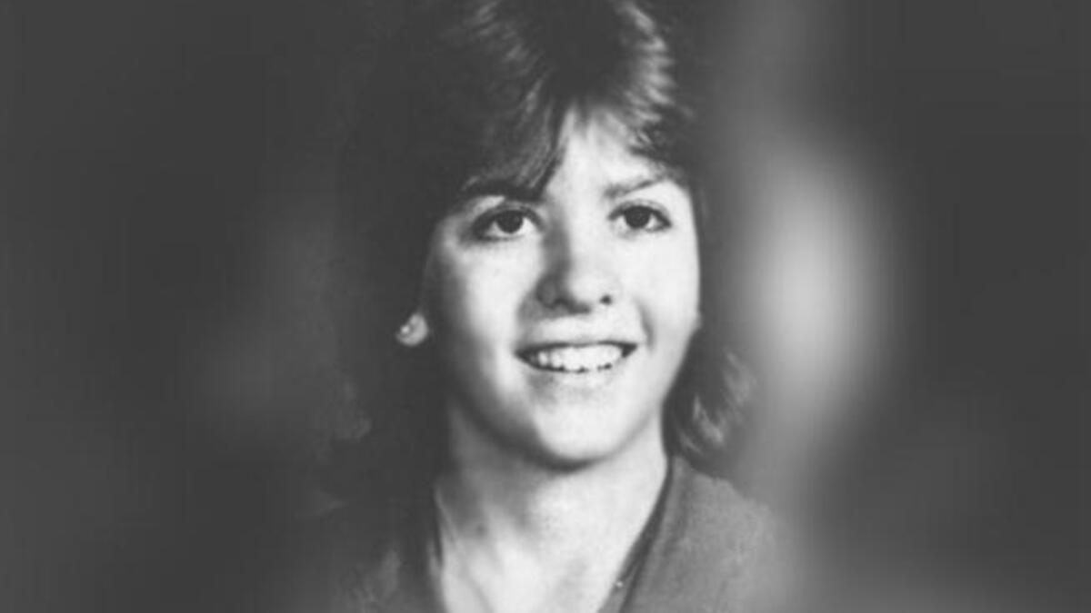 هبة سليم: فتاة مصرية درست في فرنسا، حيث جندتها العناصر السرية التابعة للموساد، جمعت هبة معلومات مؤكدة عن مواقع صواريخ الجيش المصري عن طريق خطيبها الضابط فاروق الفقي. بكتها غولدا مائير بحرقة وحاولت التوسط لها قبل أن تعدم وخطيبها