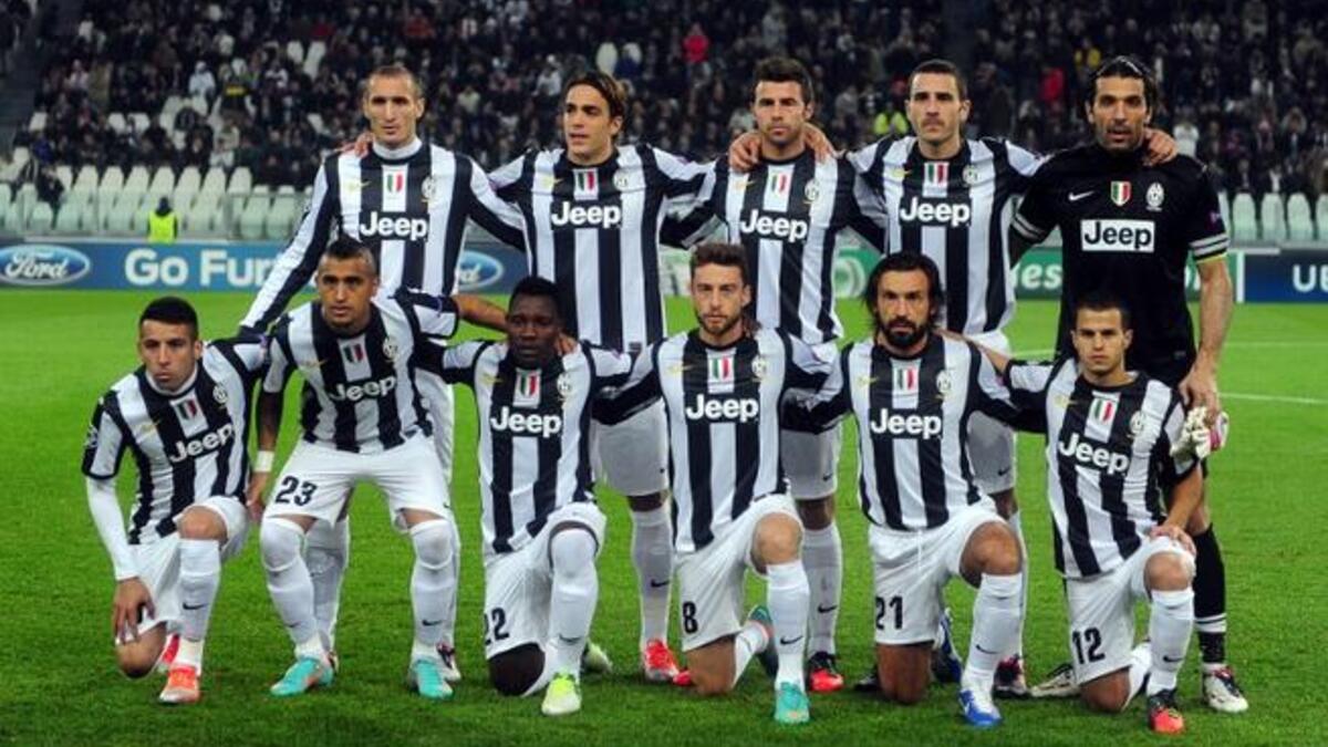 يوفنتوس الإيطالي بـ 11 لقباً.