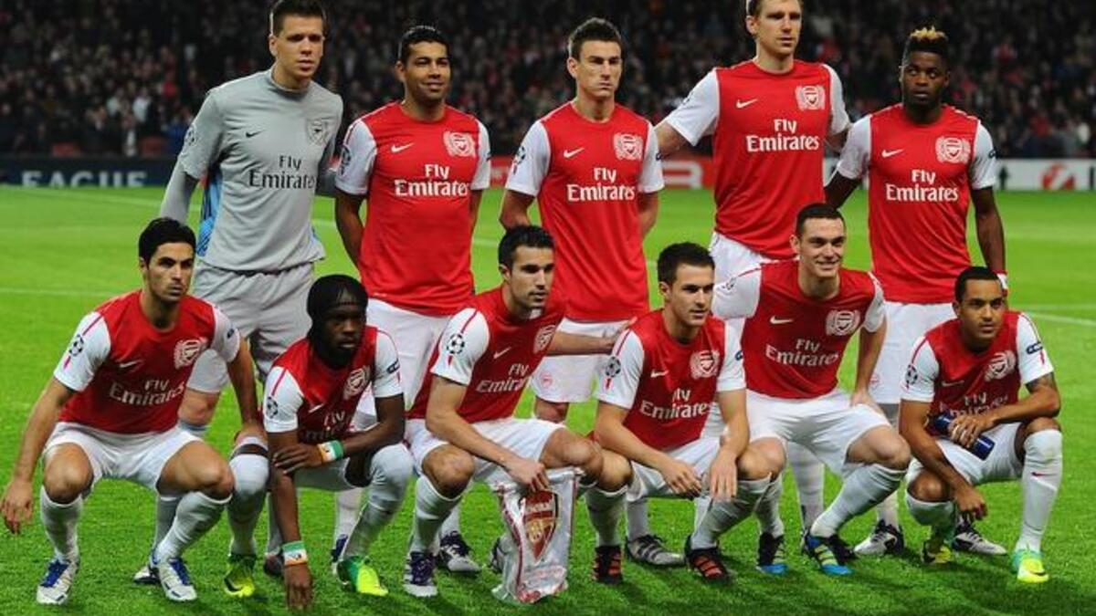 آرسنال الإنجليزي (ملعب الإمارات): بمعدل 59972 متفرجاً للمباراة الواحدة.