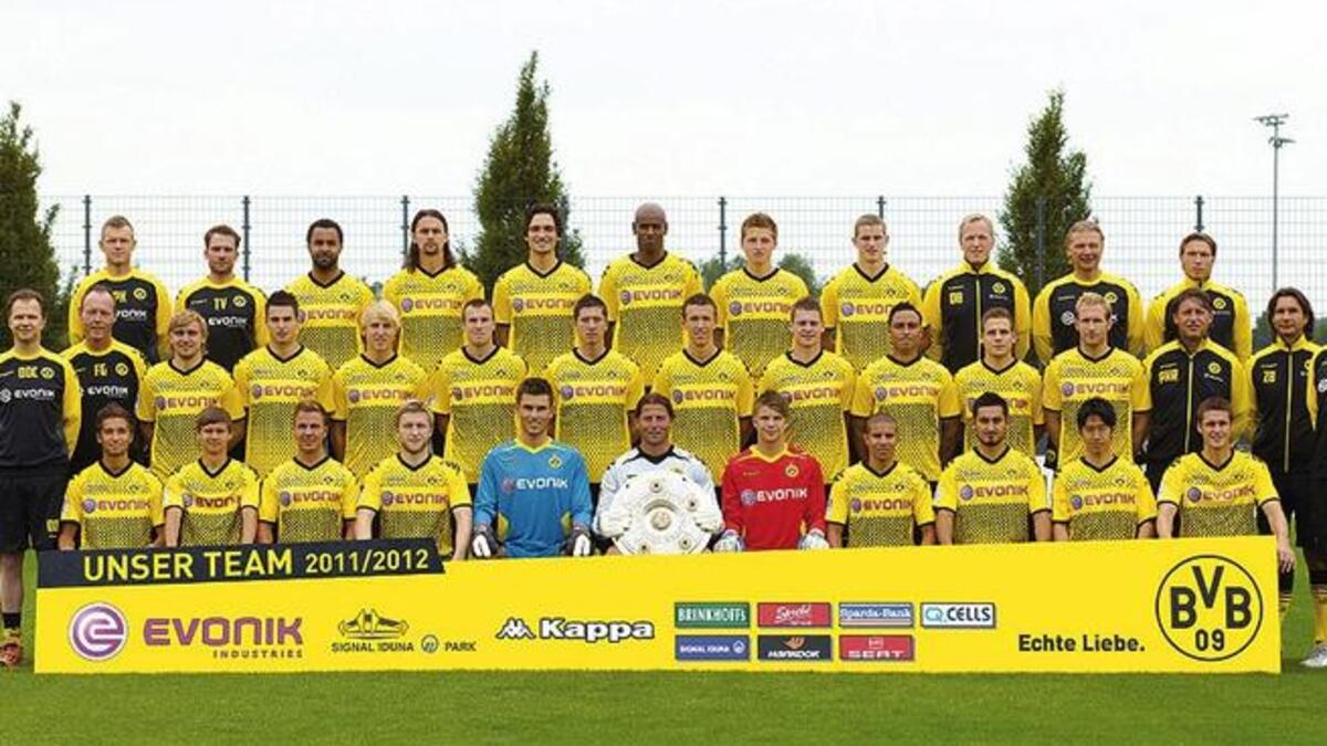 بوروسيا دورتموند الألماني (سيغنال إيدونا بارك): بمعدل 80380 متفرجاً للمباراة الواحدة.