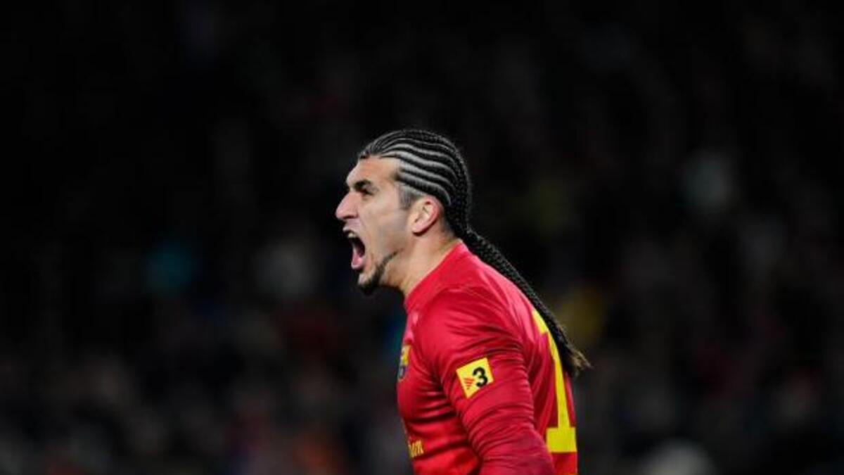 الحارس الإسباني خوسيه مانويل بينتو (برشلونة سابقاً)