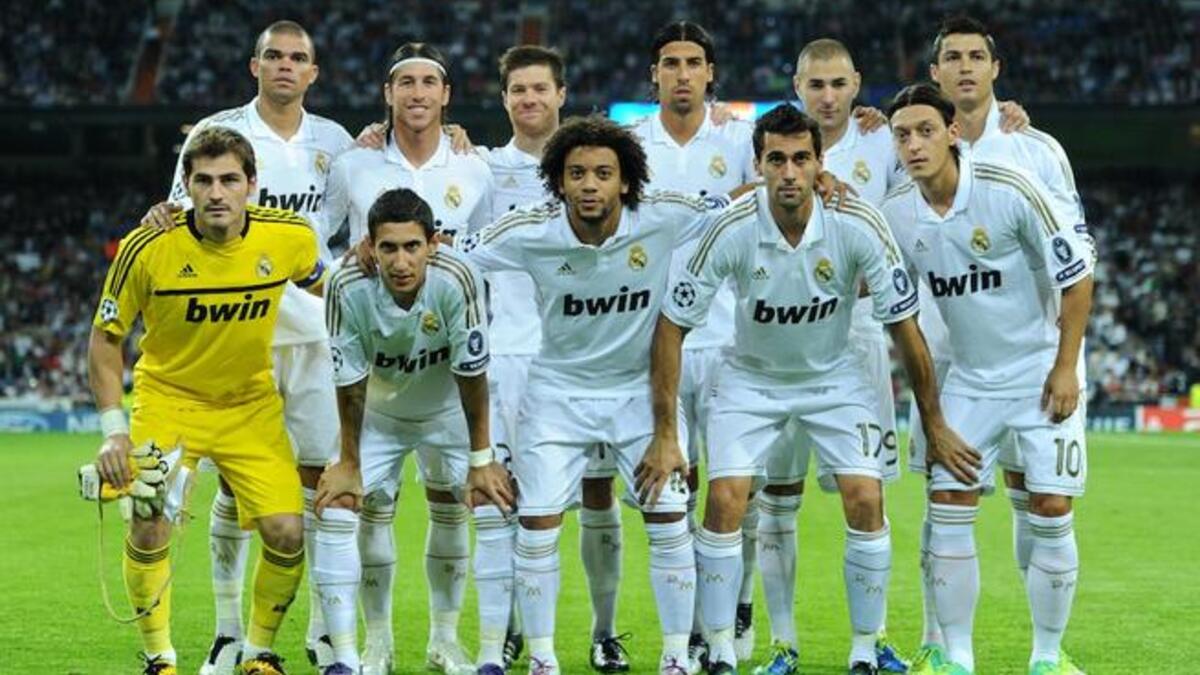 ريال مدريد الإسباني (سانتياغو بيرنابيو): بمعدل 72790 متفرجاً للمباراة الواحدة.