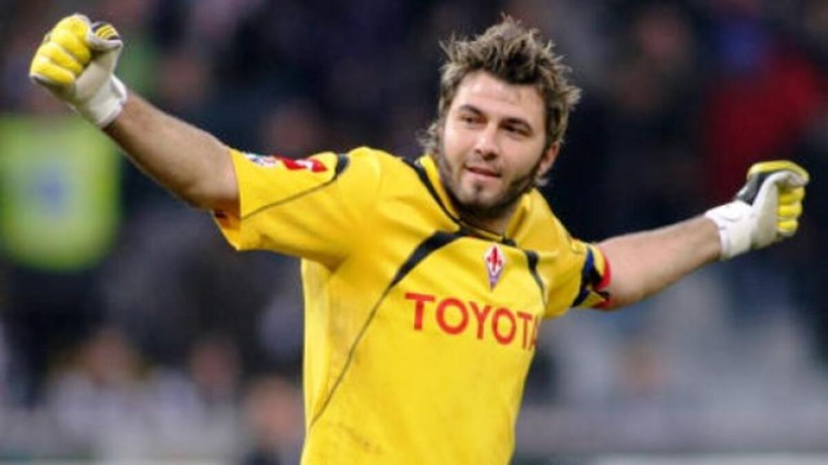 سباستيان فراي | انتقل من الإنتر إلى بارما عام 2001 | مقابل 18 مليون يورو (4.4 مليون + سيرجيو كونسيساو)