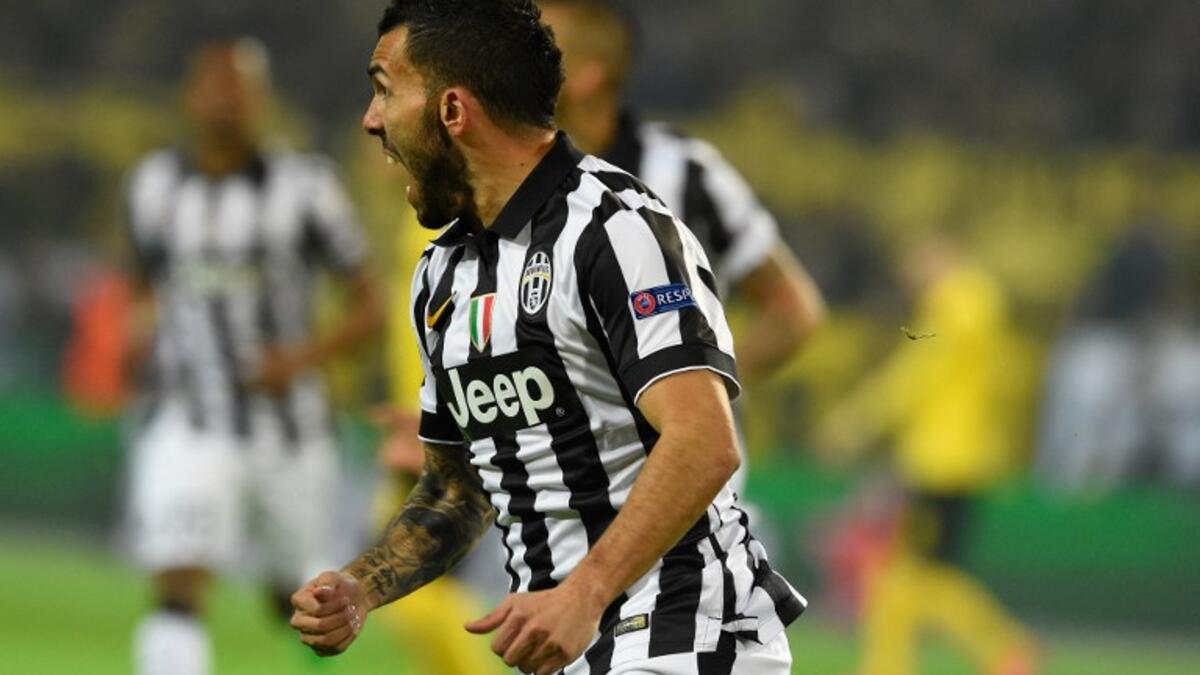 المهاجم الأرجنتيني كارلوس تيفيز (يوفنتوس سابقاً وبوكا جونيورز حالياً)