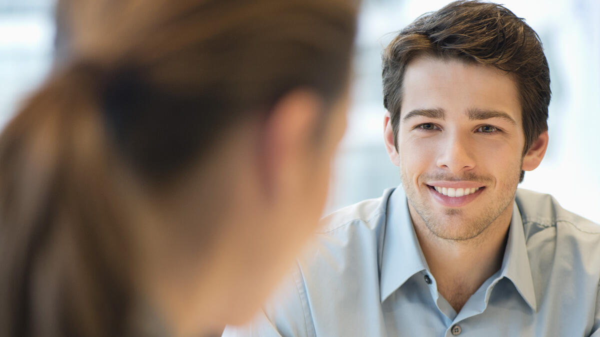 وأثارت فتواه فيما يخص النظر للمرأة المتبرجة جدلاً واسعاً حيث قال "لا يأثم الرجل عند النظر إلى المرأة المتبرجة لأنها أسقطت الرخصة التي منتحها الشريعة الإسلامية لها  وأضاف "، أن المرأة المُحجبة لها رخصة، ولا يجوز النظر إليها إلا بإذنها".