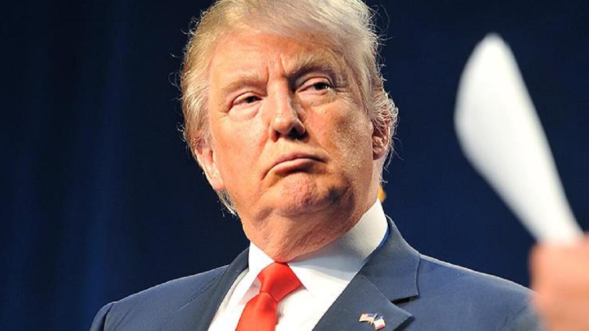 دونالد جون ترامب (ولد في 14 يونيو 1946) رجل أعمال وملياردير أمريكي، والمرشح الرئاسي للانتخابات الرئاسية الأمريكية لعام 2016 عن الحزب الجمهوري، شخصية تلفزيونية، مؤلف أمريكي، ورئيس منظمة ترامب العقارية، والتي يقع مقرها في الولايات المتحدة.