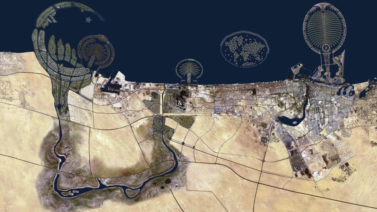 لم تصنع الطبيعة هذه الجزر بالطبع، بل صنعها الإنسان، وهي أكبر جزر اصطناعية في التاريخ.