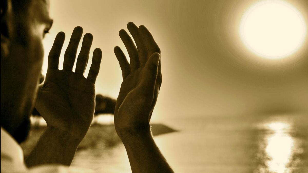 التهيئة: تهيئة النفس لاستقبال موسم مليء بالأعمال الصالحة وهي فرصة عظيمة للمسابقة في الخيرات والتزود بالطاعات وكسب العدد الهائل من الحسنات.