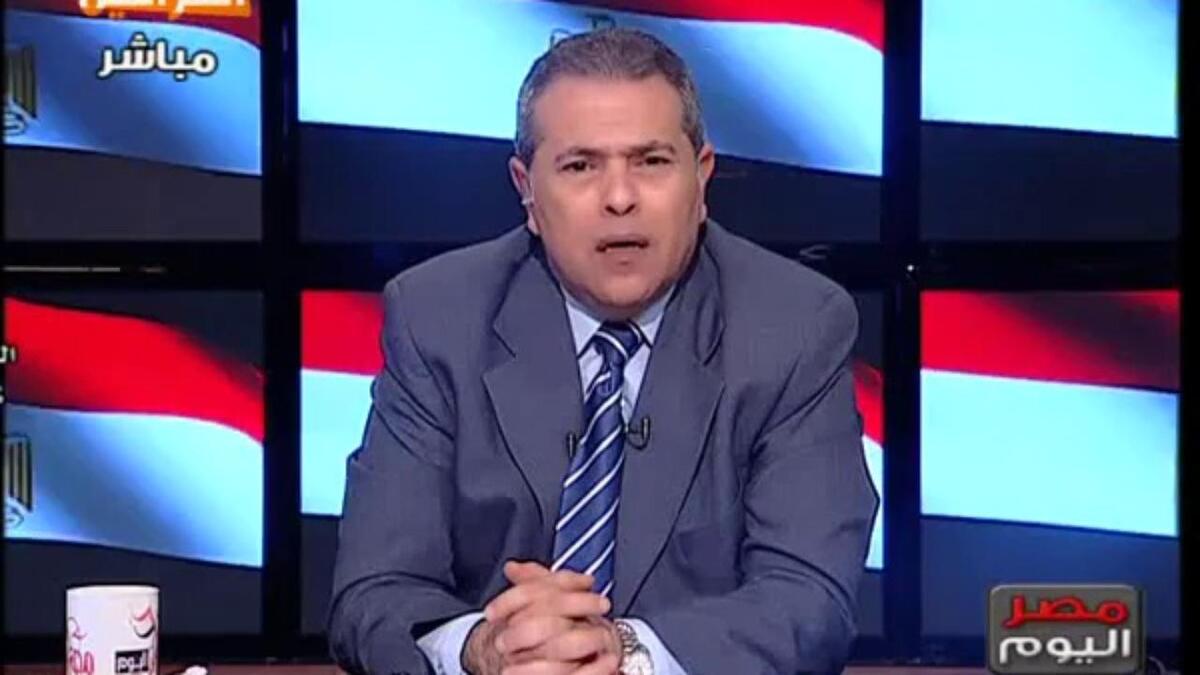 للمرة الأولى منذ بدء فضائية الفراعين المصرية لصاحبها المثير للجدل توفيق عكاشة، توقفت القناة عن البث بعدما قطعت عنها مدينة الإنتاج الإعلامي البث والكهرباء بسبب كونها "مديونة بمليون جنيه" الأمر الذي دفع عكاشة للإعلان عن بيع القناة ورفضه دفع المستحقات.