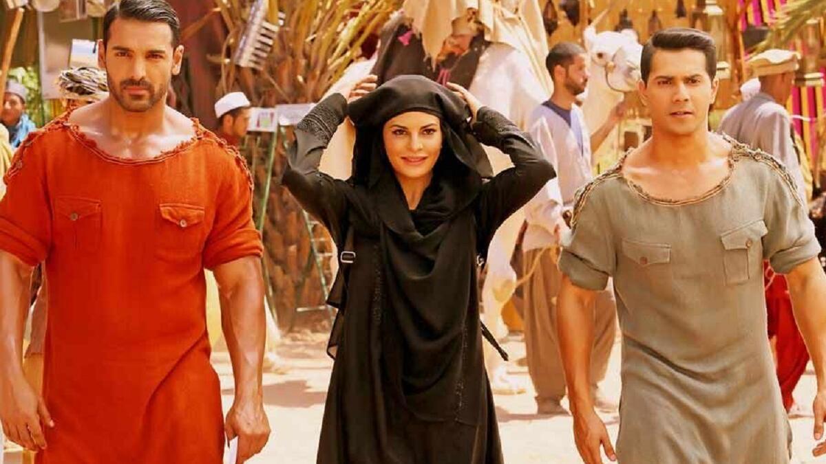 Dishoom” روهيت داوان" بعد هوليوود، جاء دور بوليوود لشق طريقها في المغرب، فقد ضاعفت صناعة السينما الهندية معدل تصوير إنتاجاتها في المغرب. إذ قام المخرج روهيت دهاوان بتصوير لقطة الآكشن الأكثر تكلفة في تاريخ السينما الهندية في المغرب.